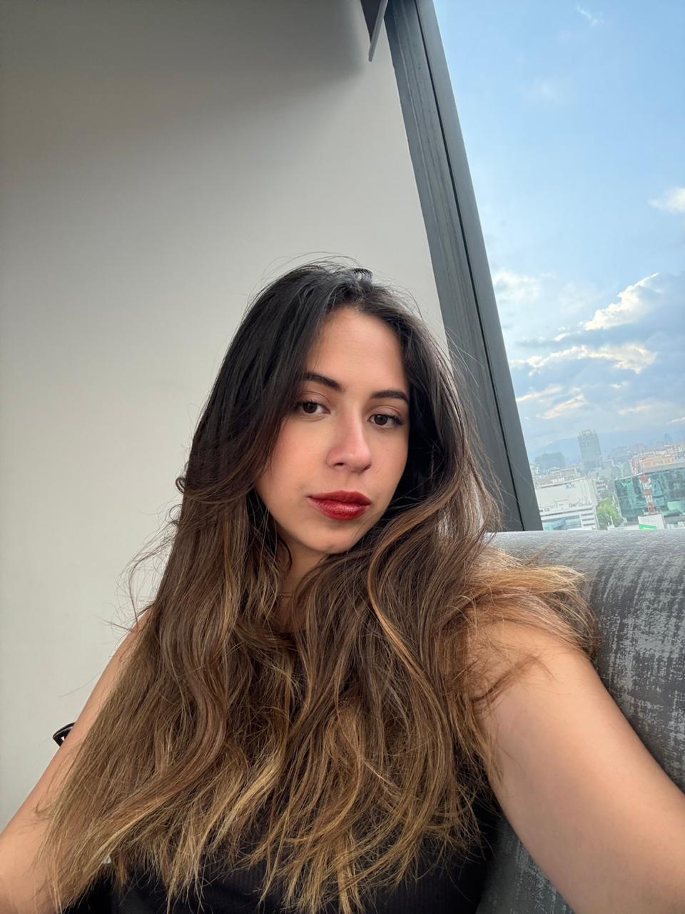 WhatsApp Image 2025-11-19 at 08.31.43